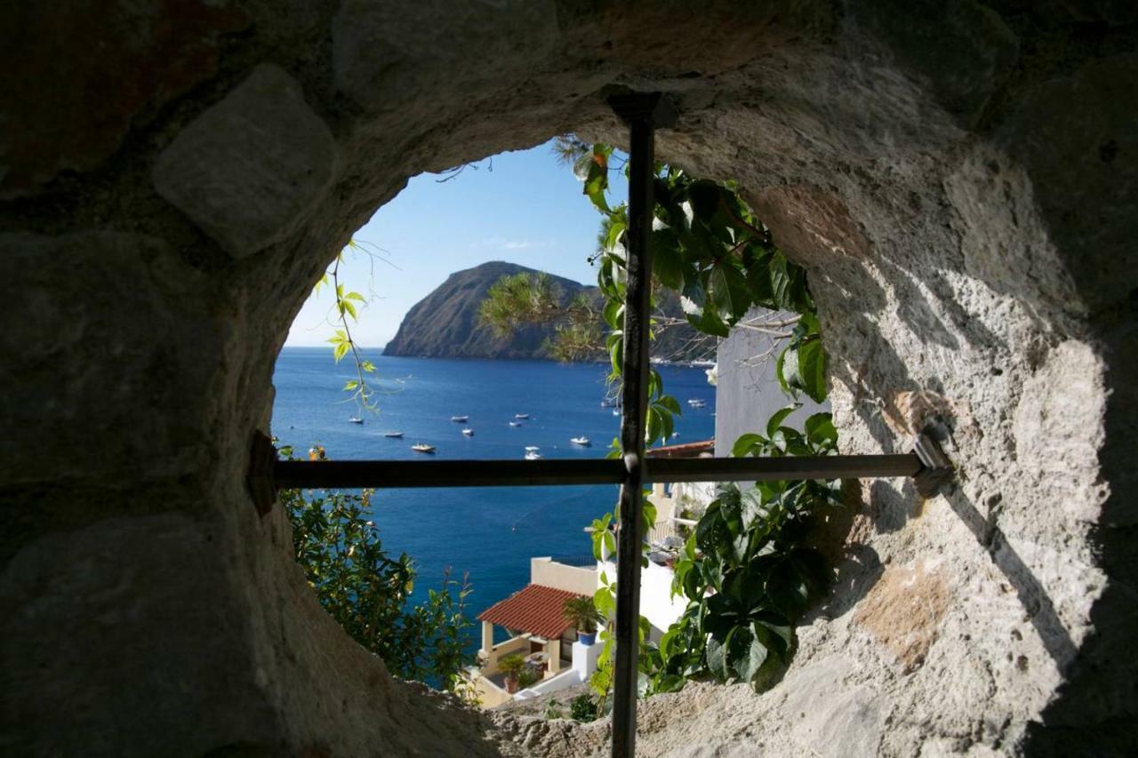 Lipari By The Beach Extérieur photo